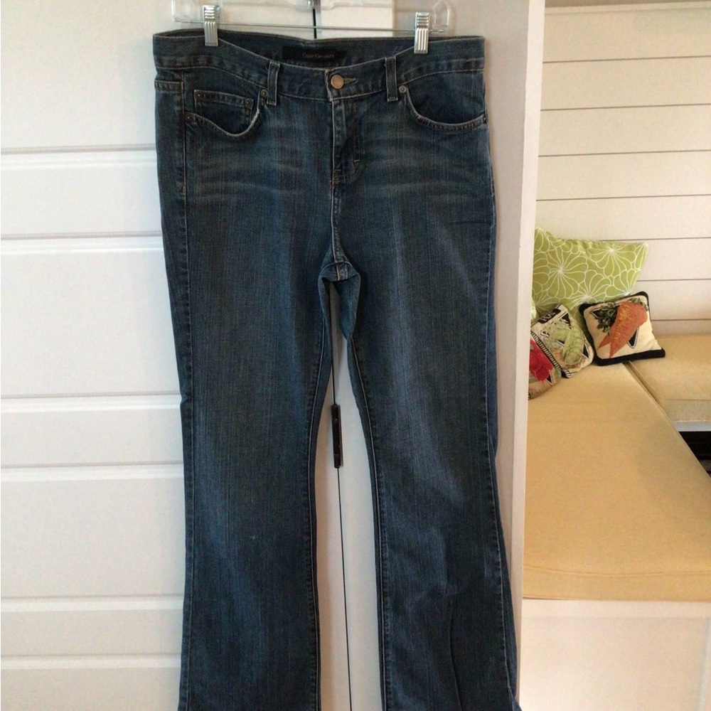 CALVIN KLEIN Boot Cut Flare Mid-rise Jeans Women’s Size 10 34” Inseam NEVER WORN